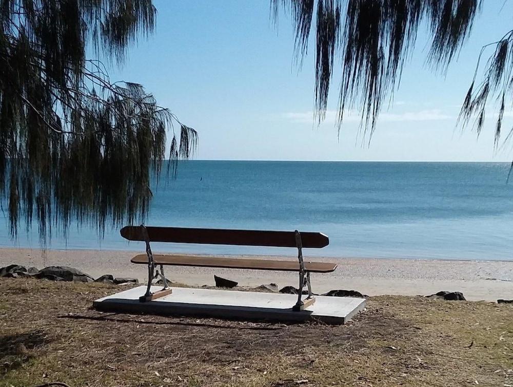 Tower Court Motel Hervey Bay Exterior foto